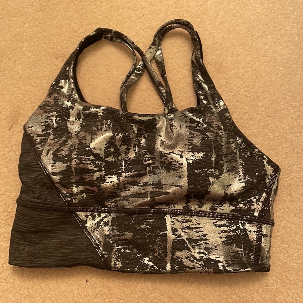 Lululemon Gray and Silver Metallic Bra